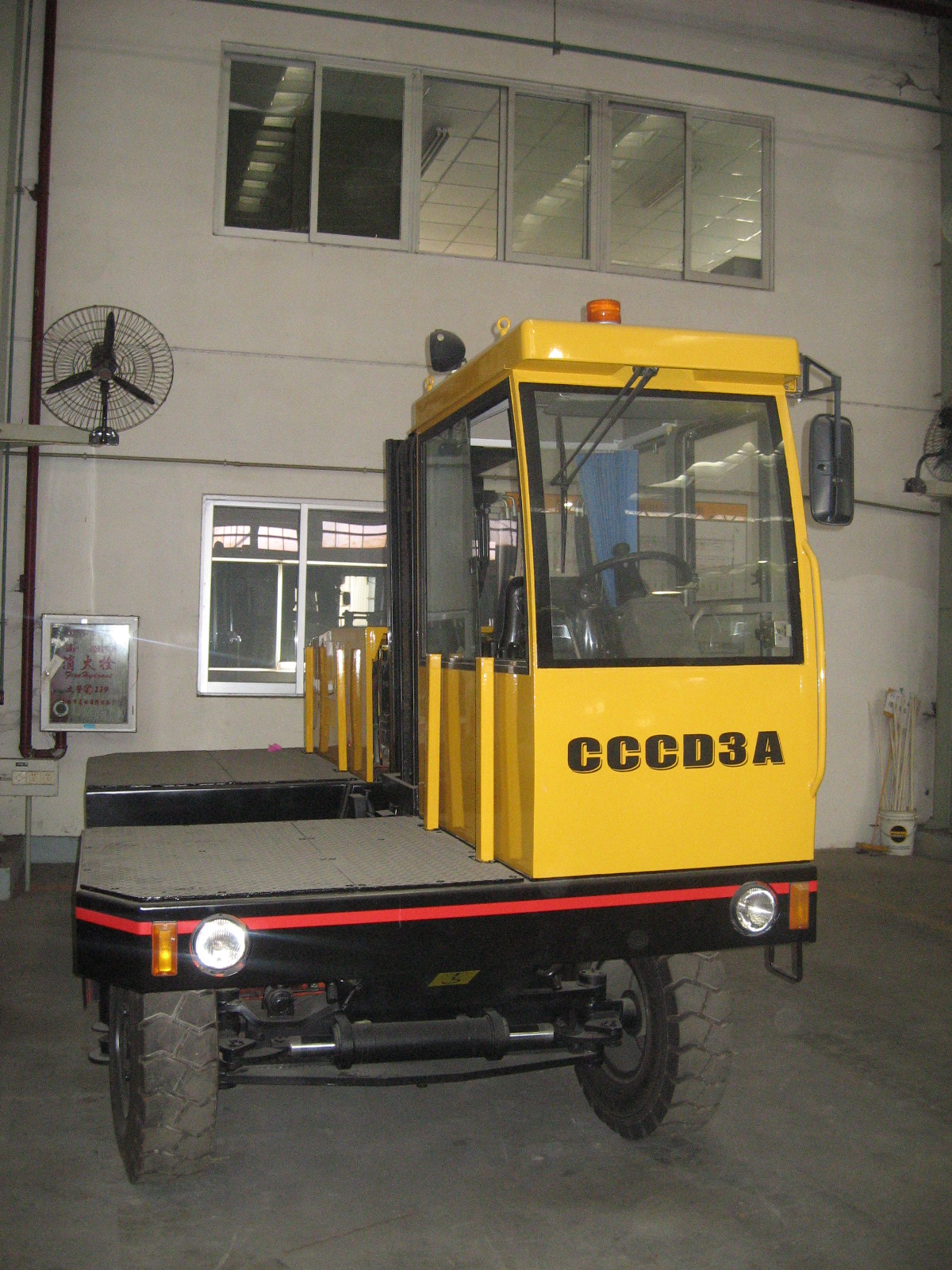 CCCD3A side loading forklifts