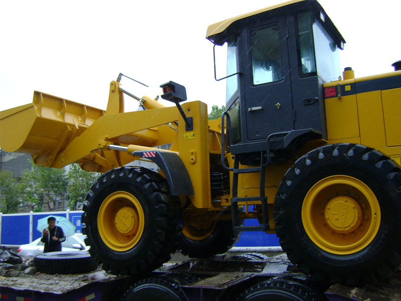 5 front loader.jpg