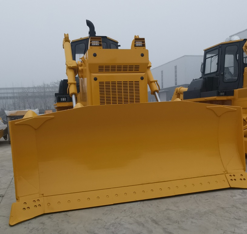 HMD 32 bulldozer (4)