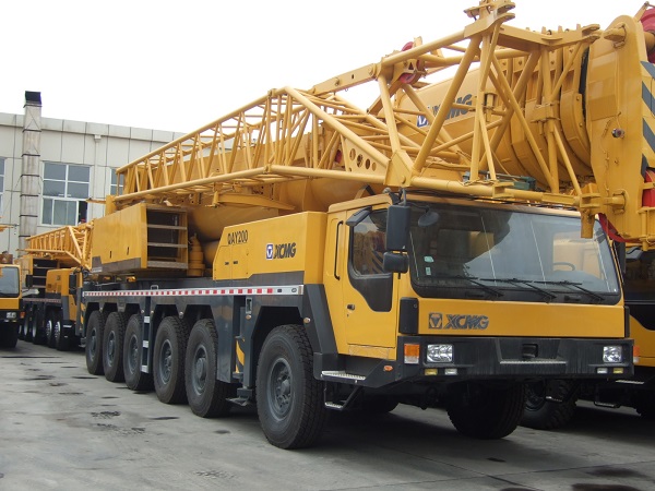 QAY200 all terrain truck crane