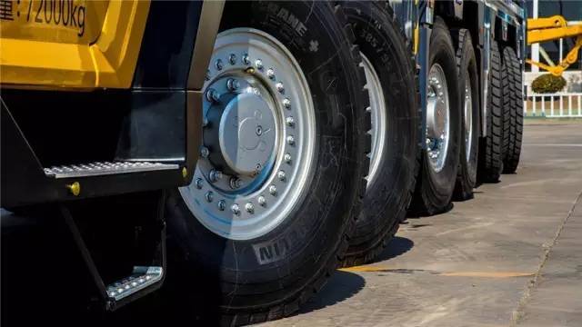 248b194da44c4fddb5e16eba9ef55d23